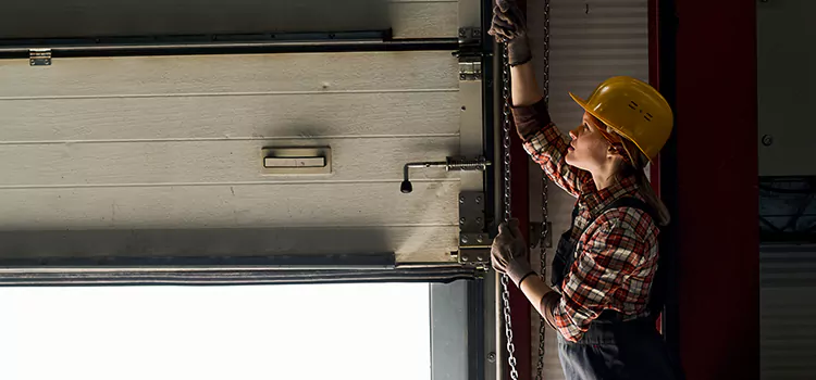 Addressing Common Garage Door Stoppage Issues in Dearborn Heights, MI