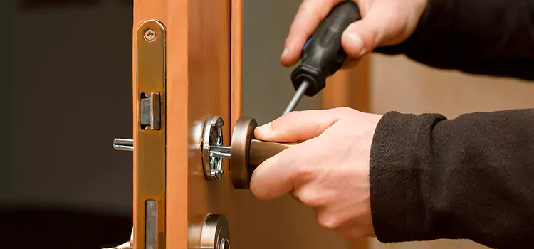 Semi Truck Locksmith Dearborn Heights